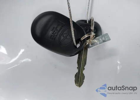 2013 Toyota Highlander Se V6 z USA, uszkodzony, nr VIN 5TDZK3EH7DS139420